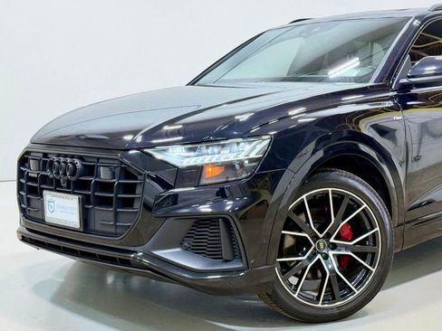 Used 2021 Audi Q8 Prestige AWD/4WD image 2