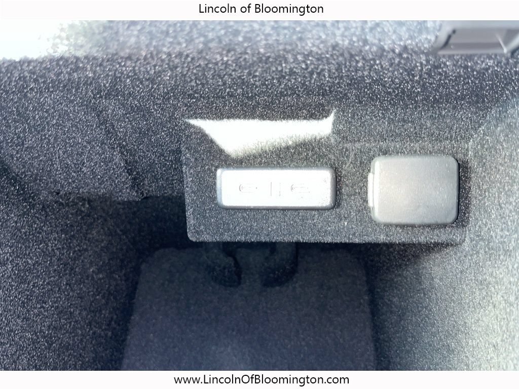 New 2025 Lincoln Navigator L Black Label AWD/4WD image 73