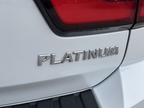 Used 2024 Nissan Armada Platinum w/ Captain's Chairs Package image 13