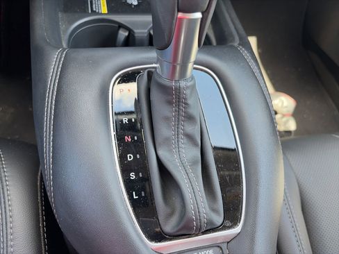 Used 2025 Honda HR-V EX-L image 20