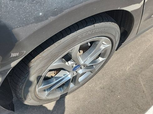 Used 2020 Ford Fusion SEL FWD image 12