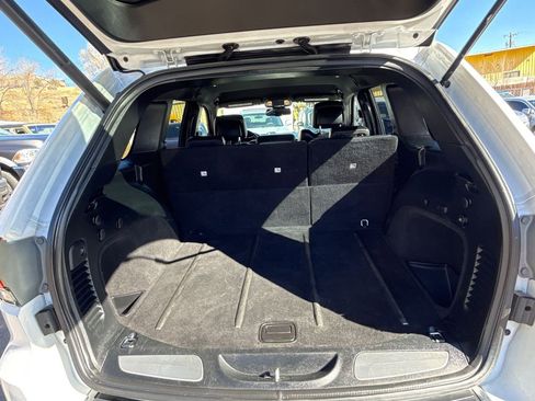 Used 2016 Jeep Grand Cherokee Limited w/ Trailer Tow Group IV image 14