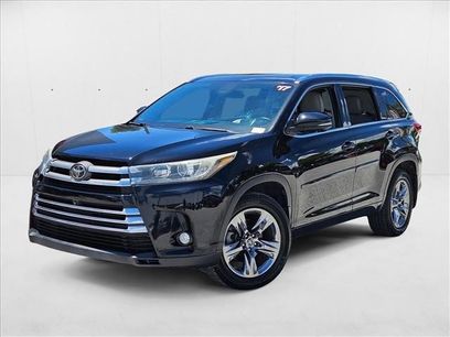 Used 2017 Toyota Highlander Limited Platinum