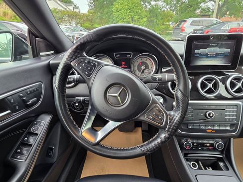 Used 2015 Mercedes-Benz CLA 250 4MATIC image 22