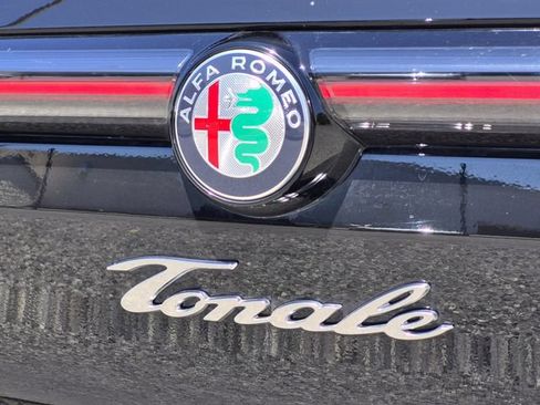 Used 2025 Alfa Romeo Tonale AWD/4WD image 53