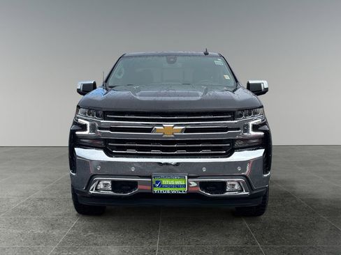Used 2021 Chevrolet Silverado 1500 LTZ w/ LTZ Premium Package AWD/4WD image 3
