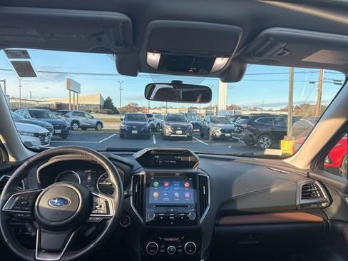 Used 2020 Subaru Forester Touring image 12