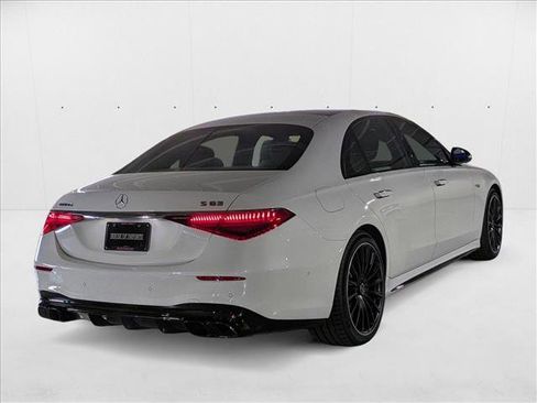 New 2025 Mercedes-Benz S 63 AMG S image 2