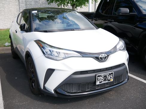 Used 2022 Toyota C-HR Nightshade FWD image 5