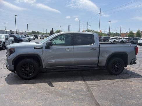 Used 2025 GMC Sierra 1500 Elevation w/ Preferred Package AWD/4WD image 6