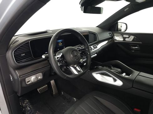 Used 2025 Mercedes-Benz GLE 63 AMG S image 9
