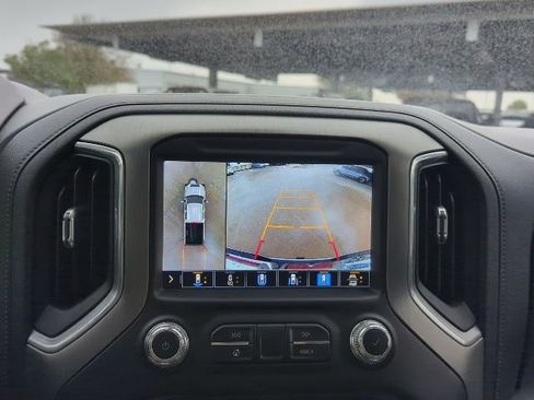 Used 2022 GMC Sierra 2500 Denali w/ Denali Ultimate Package image 8