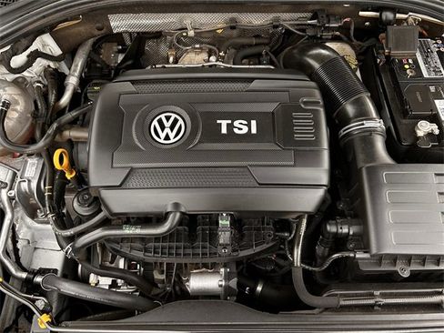 Used 2022 Volkswagen Jetta GLI Autobahn image 36