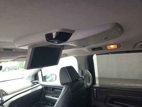 Certified 2023 Honda Odyssey Elite image 22