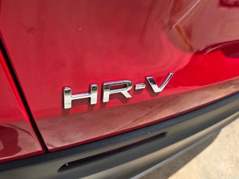 Used 2025 Honda HR-V Sport image 10