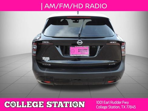 Used 2025 Nissan Kicks S AWD/4WD image 5