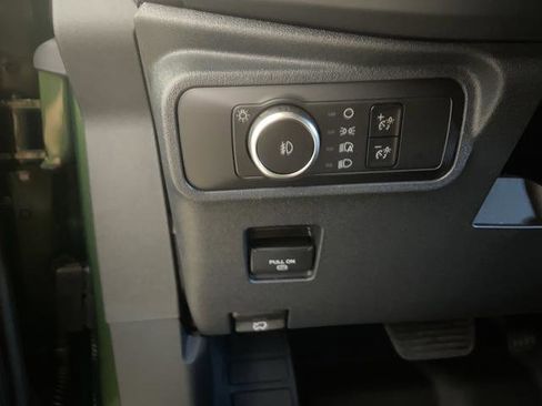 New 2025 Ford Bronco Badlands image 23