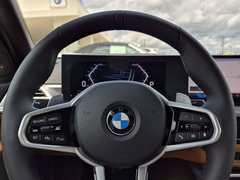New 2026 BMW 330i Sedan w/ M Sport Package RWD image 22
