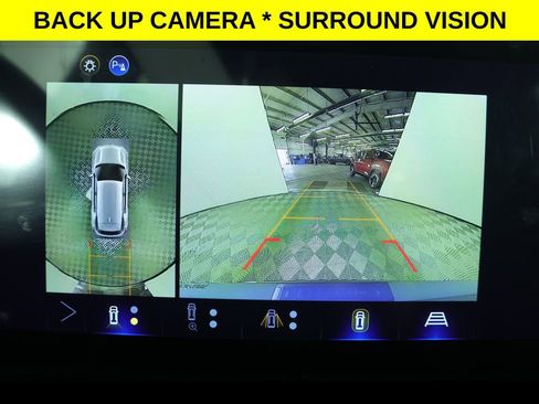 New 2026 Chevrolet Equinox LT w/ Safety and Technology Package AWD/4WD image 7