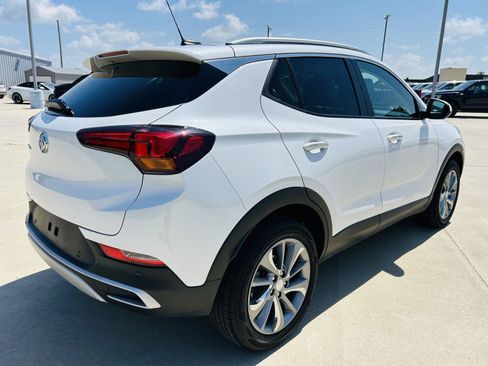 Used 2021 Buick Encore GX Select w/ Advanced Technology Package AWD/4WD image 41