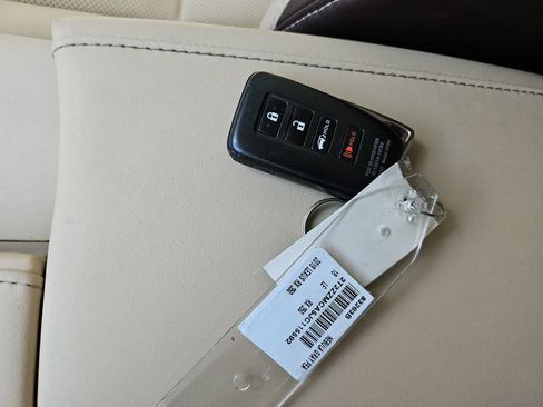 Used 2018 Lexus RX 350 FWD w/ Premium Package image 19