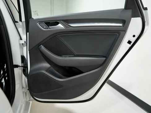 Used 2020 Audi A3 2.0T Premium image 32