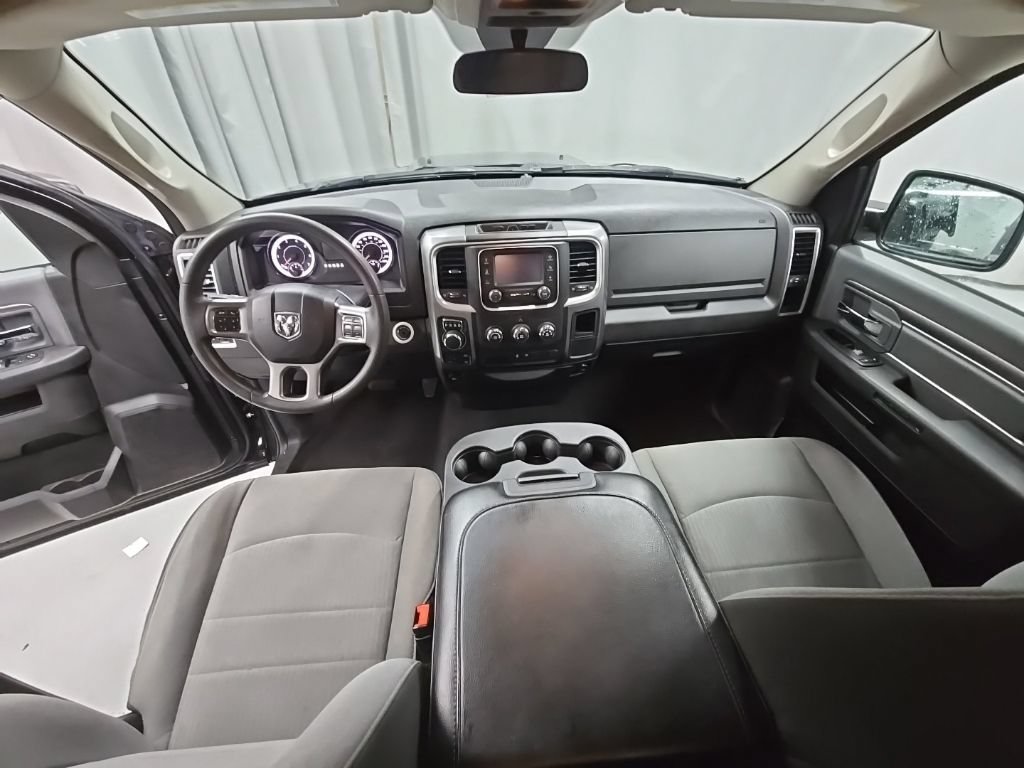 Used 2024 RAM 1500 Classic SLT AWD/4WD image 18
