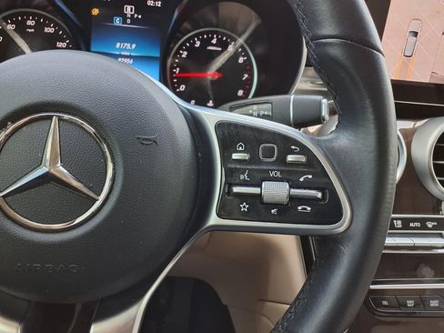 Used 2022 Mercedes-Benz GLC 300 image 34