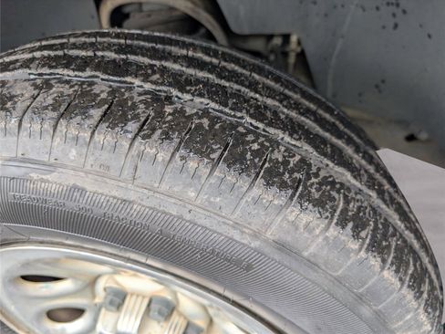 Used 2011 Chevrolet Silverado 1500 LS image 10