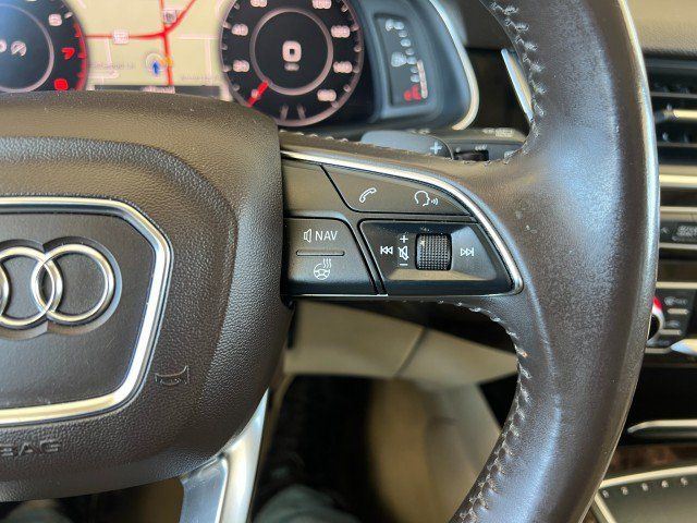 Used 2018 Audi Q7 3.0T Prestige AWD/4WD image 27
