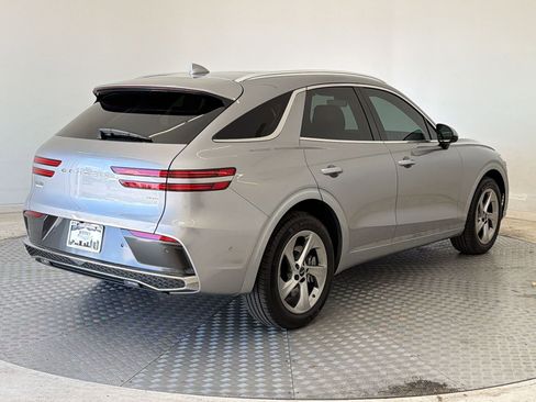 Used 2026 Genesis GV70 2.5T Advanced AWD/4WD image 9