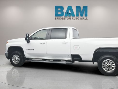 Used 2025 Chevrolet Silverado 2500 LT w/ Convenience Package AWD/4WD image 4