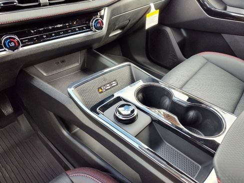 New 2026 Chevrolet Equinox RS w/ Safety and Technology Package image 14