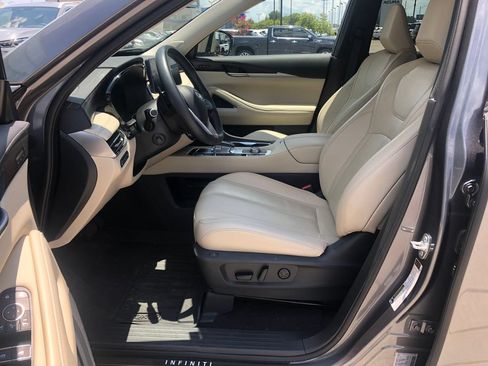 Used 2025 INFINITI QX60 Sensory w/ Vision Package AWD/4WD image 10