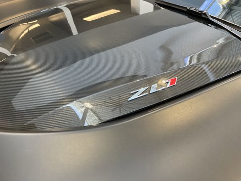 Used 2023 Chevrolet Camaro ZL1 RWD image 7