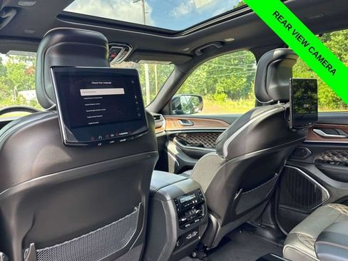 Used 2023 Jeep Grand Cherokee L Summit w/ Rear Seat Video Group I AWD/4WD image 30