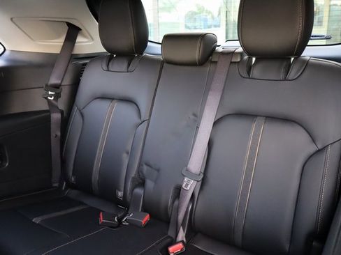 Used 2024 MAZDA CX-90 3.3 Turbo w/ Select Package image 15