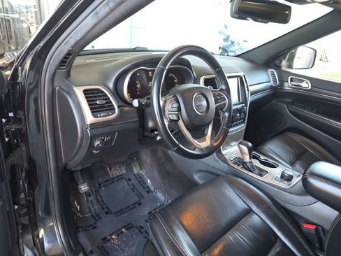 Used 2016 Jeep Grand Cherokee Limited AWD/4WD image 22