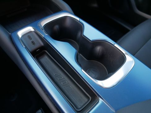 Used 2024 Chevrolet Equinox EV LT w/ LPO, Trailering Package image 36