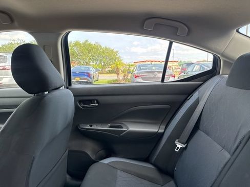 Used 2025 Nissan Versa SV FWD image 18