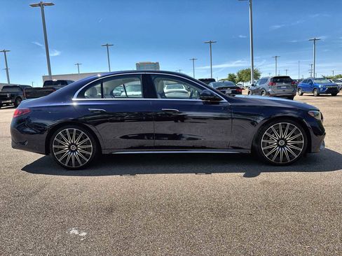Used 2026 Mercedes-Benz E 350 Sedan image 10