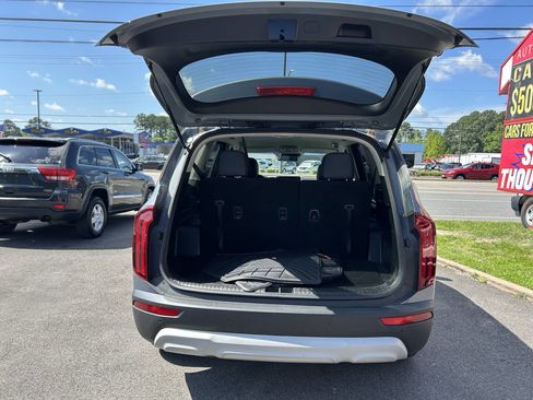 Used 2020 Kia Telluride LX image 23