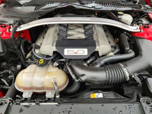 Used 2016 Ford Mustang GT Premium image 20