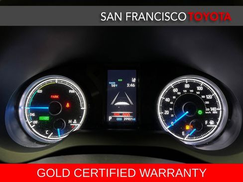 Certified 2022 Toyota Venza LE image 34