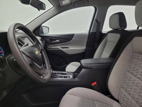 Used 2022 Chevrolet Equinox LS AWD/4WD image 17