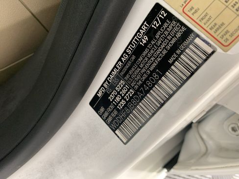 Used 2013 Mercedes-Benz E 350 4MATIC Sedan image 12