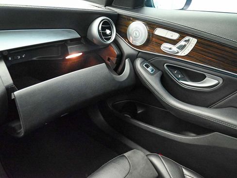 Used 2017 Mercedes-Benz C 63 AMG Sedan image 16