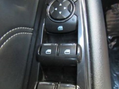 Used 2020 Ford Edge Titanium image 34