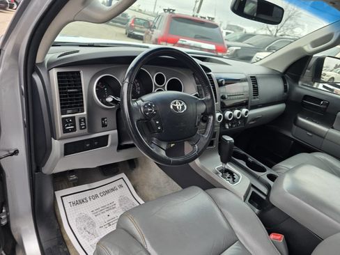 Used 2011 Toyota Sequoia SR5 image 69