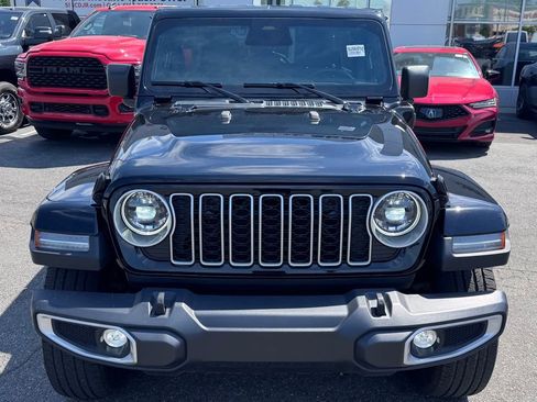 Certified 2025 Jeep Wrangler Unlimited Sahara AWD/4WD image 2